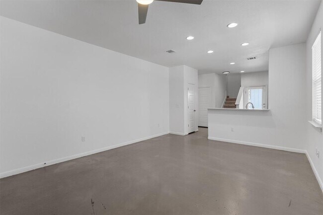Foto del edificio - 5804 Loblolly Ln