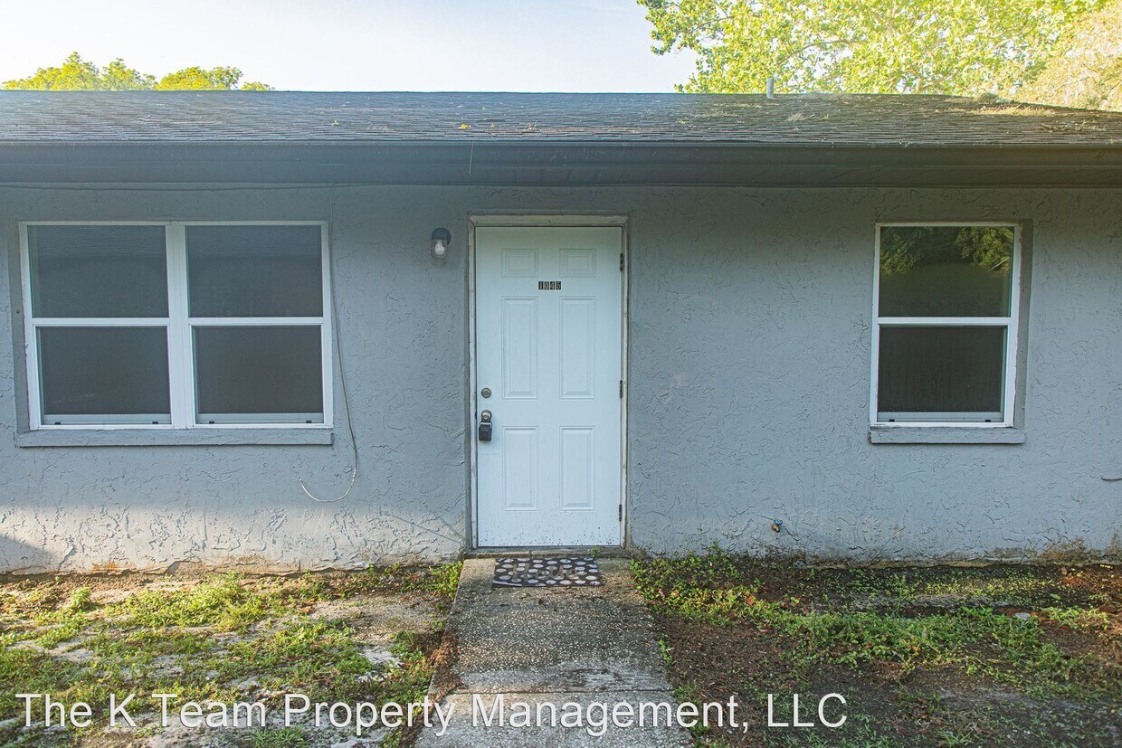Primary Photo - 2 br, 1 bath House - 1045 Crestview Ave