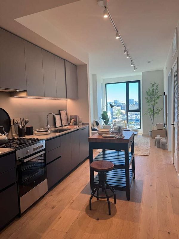 Foto del edificio - 395 6th St