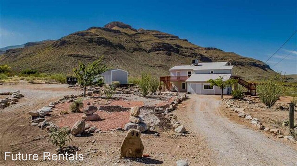 5 br, 3.5 bath House 94 Alamo Canyon House for Rent in Alamogordo