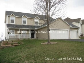 Building Photo - 10415 Ponds Way