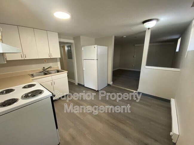 Foto del edificio - 1011 W 29th St
