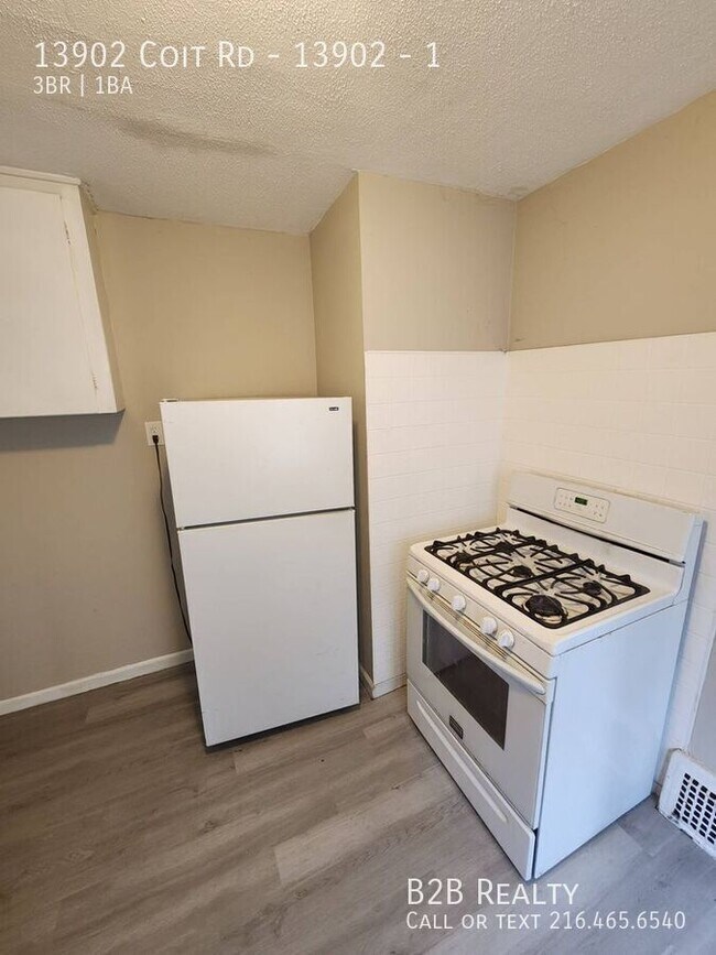 Foto del edificio - 13902 Coit Rd