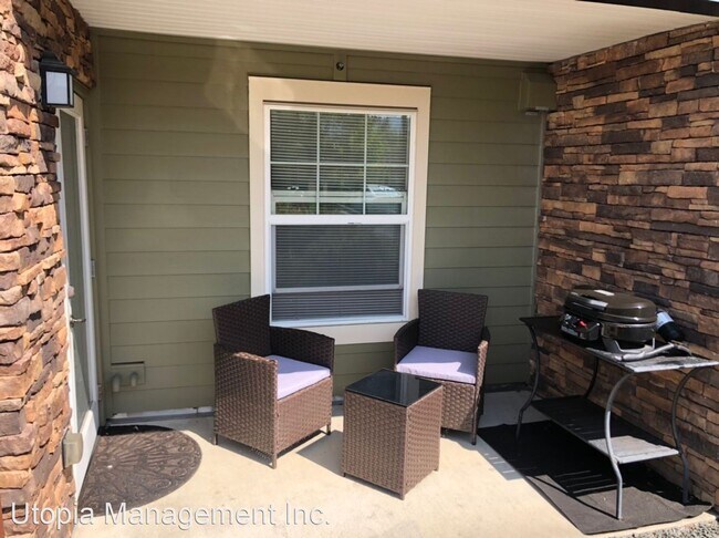 Foto del edificio - 1 br, 1 bath House - 700 32nd St. A110