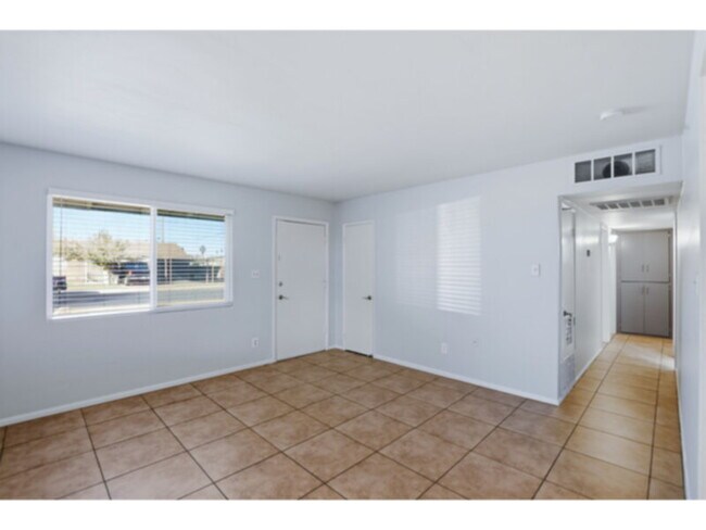Foto del edificio - 3 Bedroom Home in Tempe!