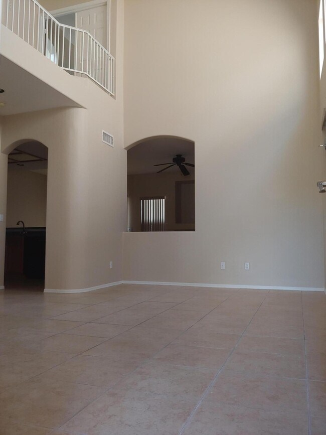 Foto del edificio - 1922 N 106th Ln