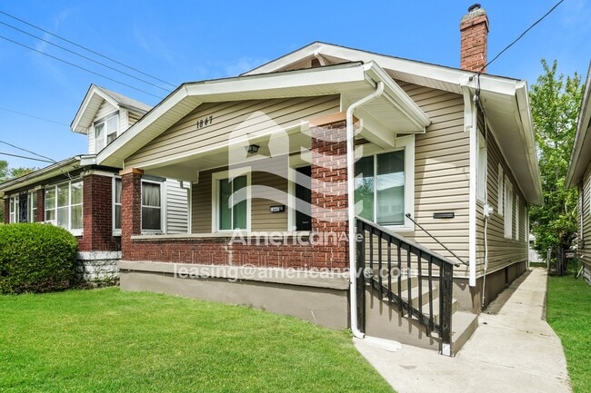 Building Photo - 1847 Bolling Ave