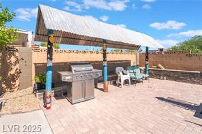 Building Photo - 7904 Copper Canyon Rd