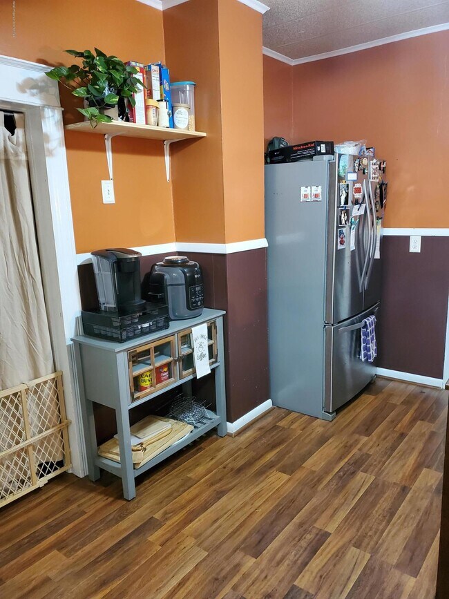 Foto del edificio - 1235 Dundaff St