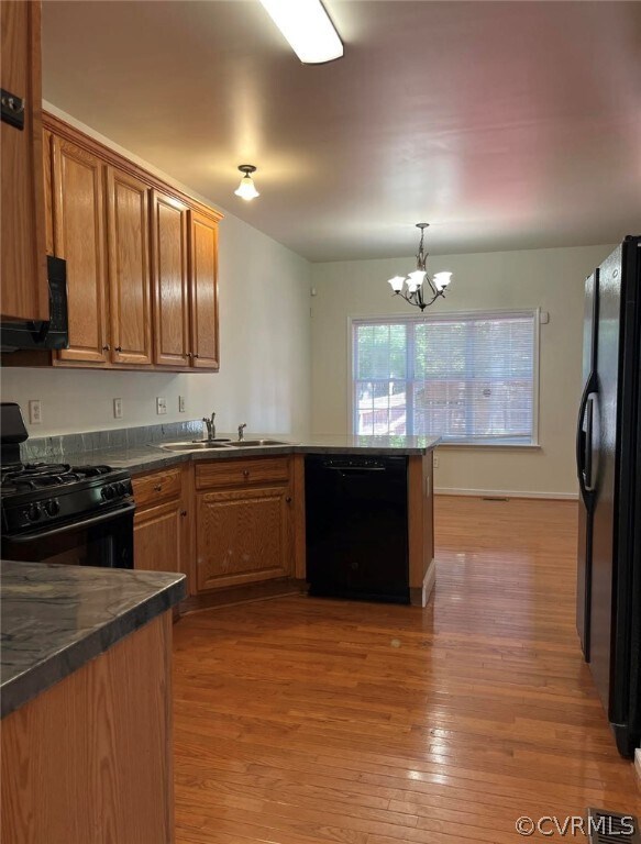 Foto del edificio - 9516 Pine Trails Ct