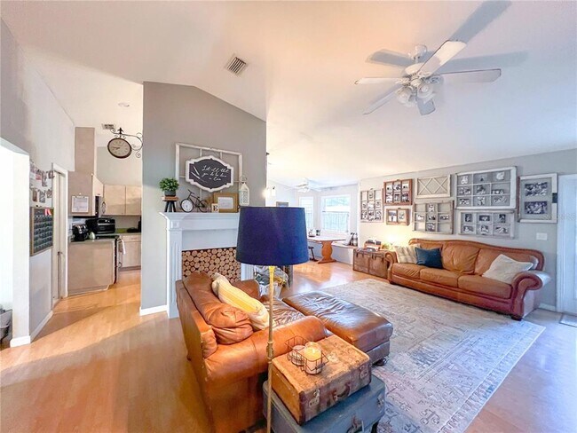 Foto del edificio - 25506 SW 20 Ave