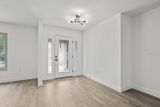 Building Photo - 2881 48th Way E