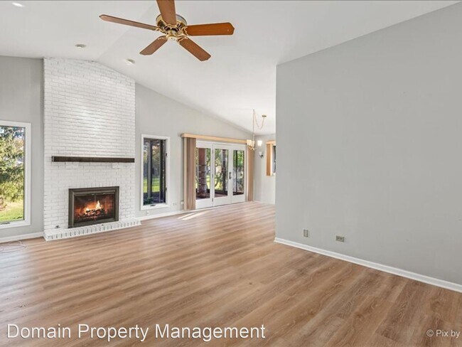 Foto del edificio - 2 br, 2.5 bath House - 1699 Pebble Beach Dr