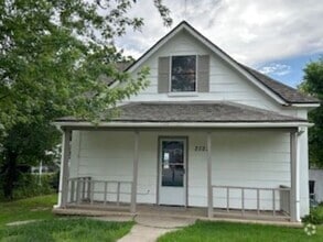 Building Photo - 2523 Norman Ave