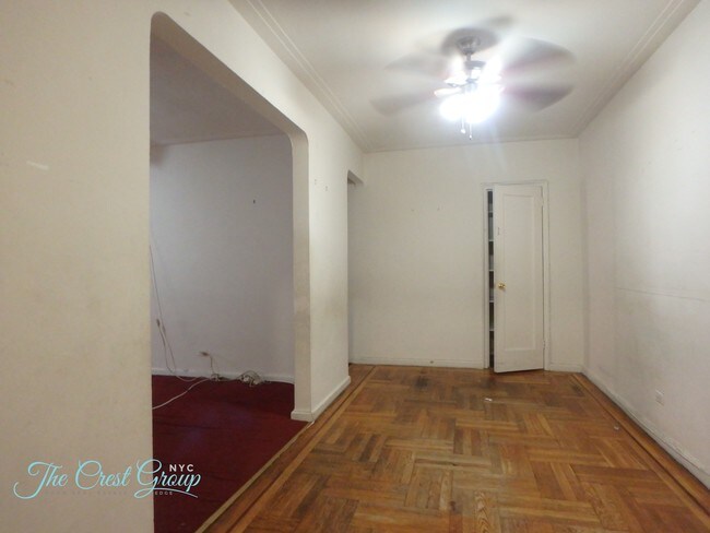 Foto del edificio - 160 Bennett Ave