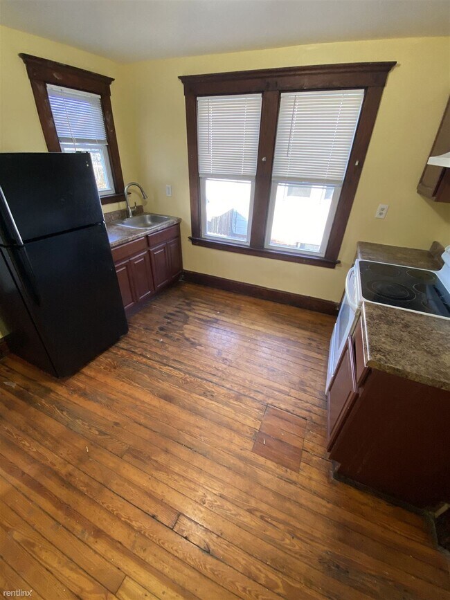 Foto del edificio - 4 br, 2 bath House - 44 Downing St House
