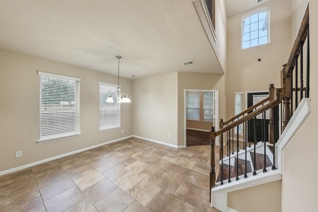 Foto del edificio - 24213 Nichols Trace Dr