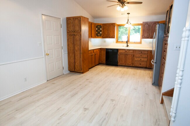 Foto del edificio - 538 Cottonwood Ave