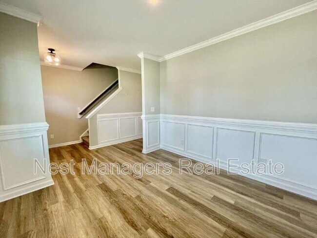 Foto del edificio - 141 Burnside Dr