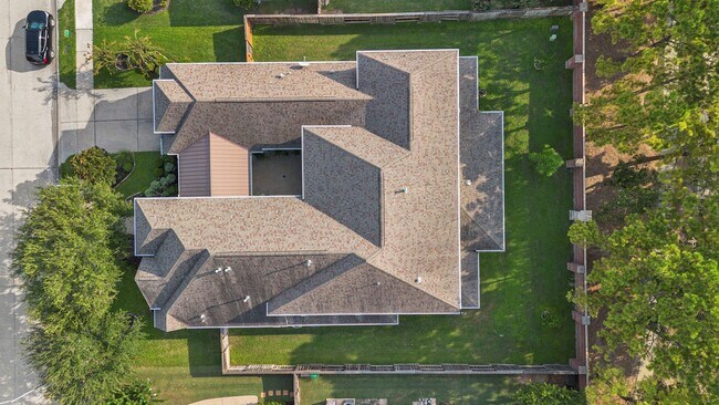 Foto del edificio - 10602 Comeaux Ln