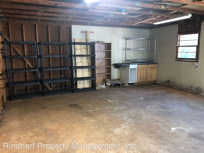 Foto del edificio - 3 br, 1 bath House - 2215 Rosewood Drive