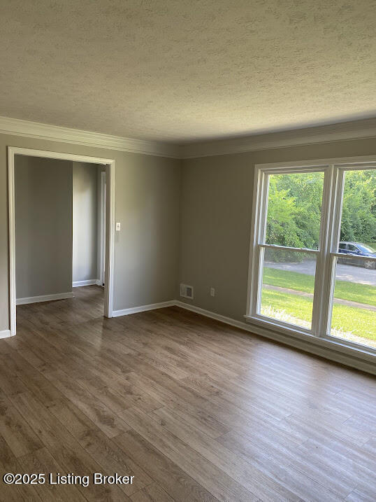 Foto del edificio - 3010 Arjay Ln