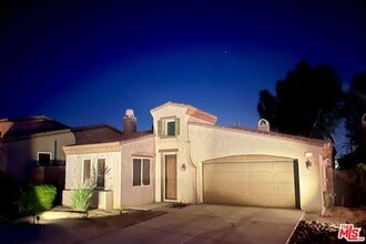 Building Photo - 77350 New Mexico Dr