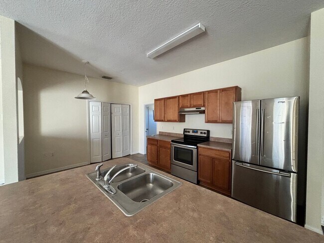 Foto del edificio - 3/2 Home in Sun Valley SW Ocala