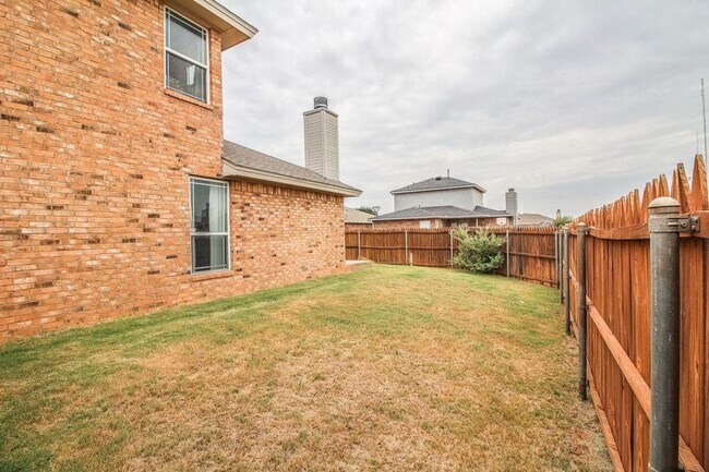 Building Photo - Beautiful 5 bedroom in Cooper ISD