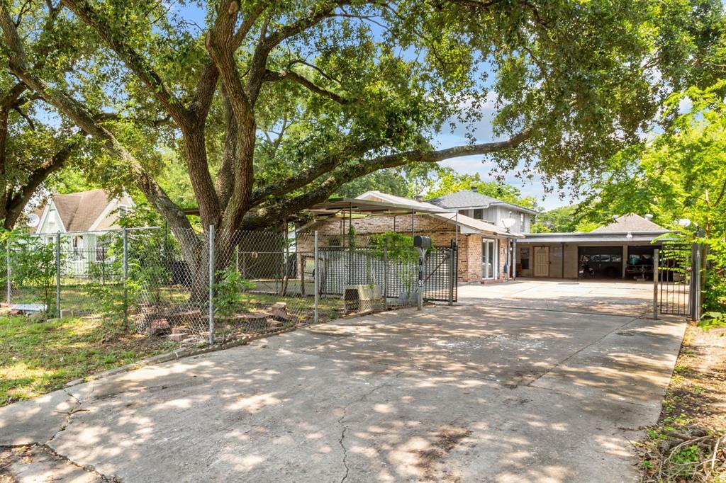 Primary Photo - 7019 Kinney St