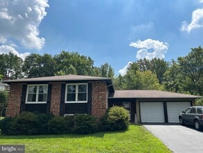 Building Photo - 8904 Grass Valley Ct
