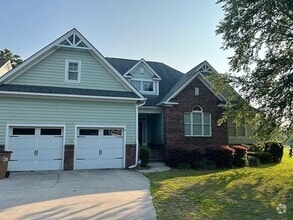 Building Photo - 4 Orchard Cir