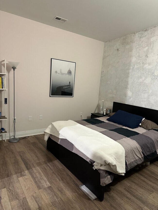 Foto del edificio - Welcome to Urban Elegance in the Heart of ...