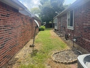 Building Photo - 1734 Teal Brook Ln