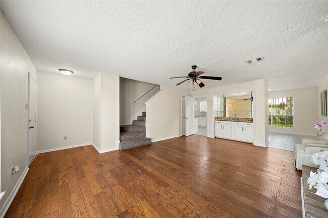 Foto del edificio - 10718 Nobility Dr