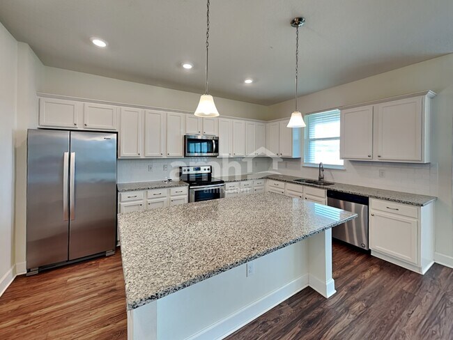 Foto del edificio - 4832 Reisswood Loop