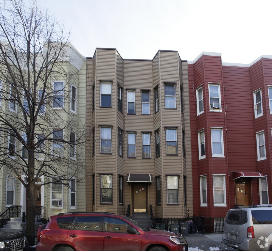 198 Java St, Brooklyn, NY 11222 Apartments at 198 Java St Brooklyn