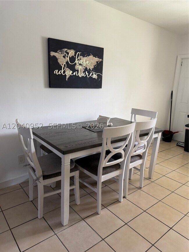 Foto del edificio - 500 SW 7th St