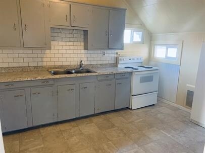 Kitchen - 2506 Hartford Dr