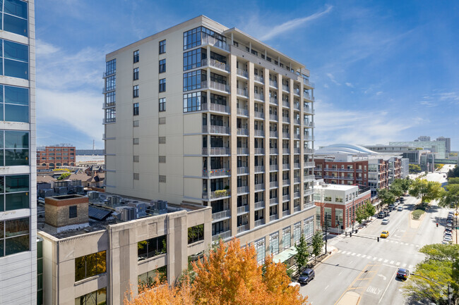 Building Photo - 1933 S Indiana Ave