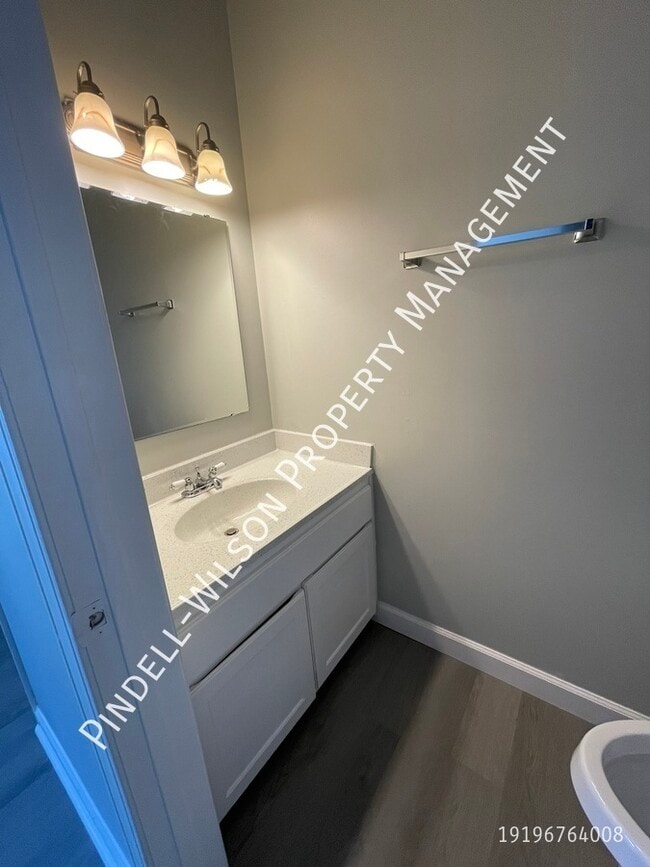 Building Photo - 6146 Loch Laural Ln