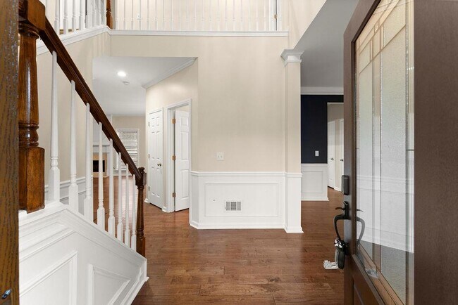 Foto del edificio - 2309 Wickingham Dr NE