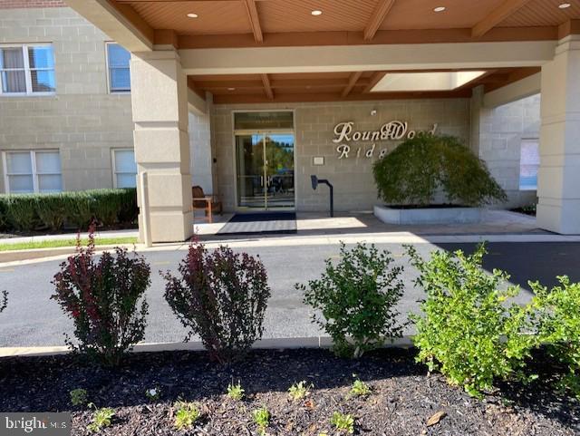 Foto del edificio - 12236 Roundwood Rd