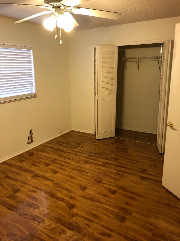 Foto del edificio - 3045 Aaron Burr Ave
