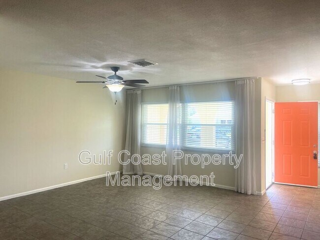 Building Photo - 220 Avalon Rd