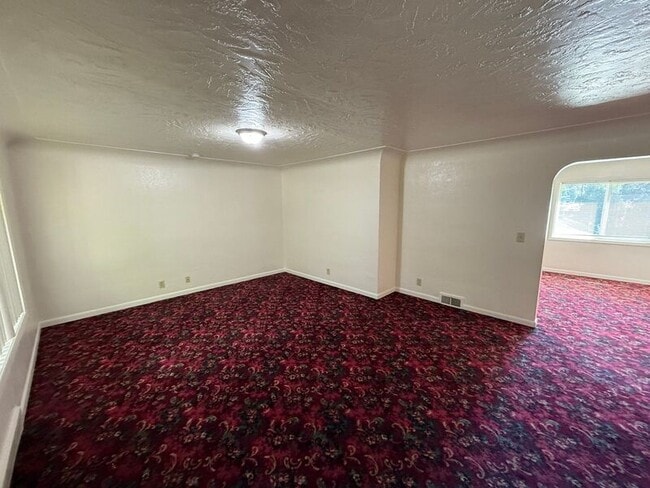 Foto del edificio - 3490 Neef Ave SE