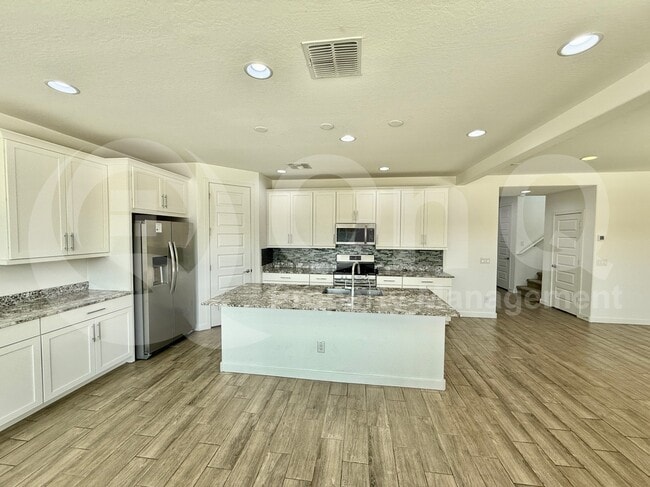 Foto del edificio - 2543 W Hidalgo Ave