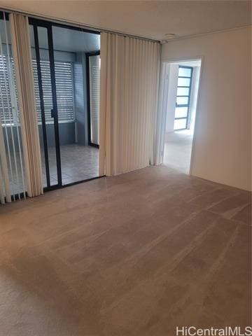 Foto del edificio - 2100 Date St