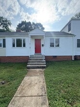Building Photo - 375 Cherrydale Ave