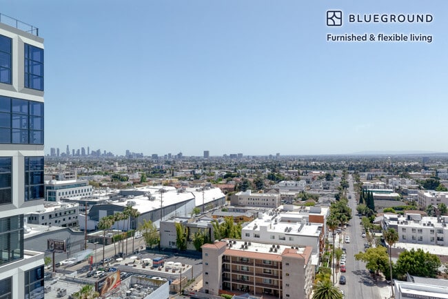 Building Photo - 1522 Gordon St